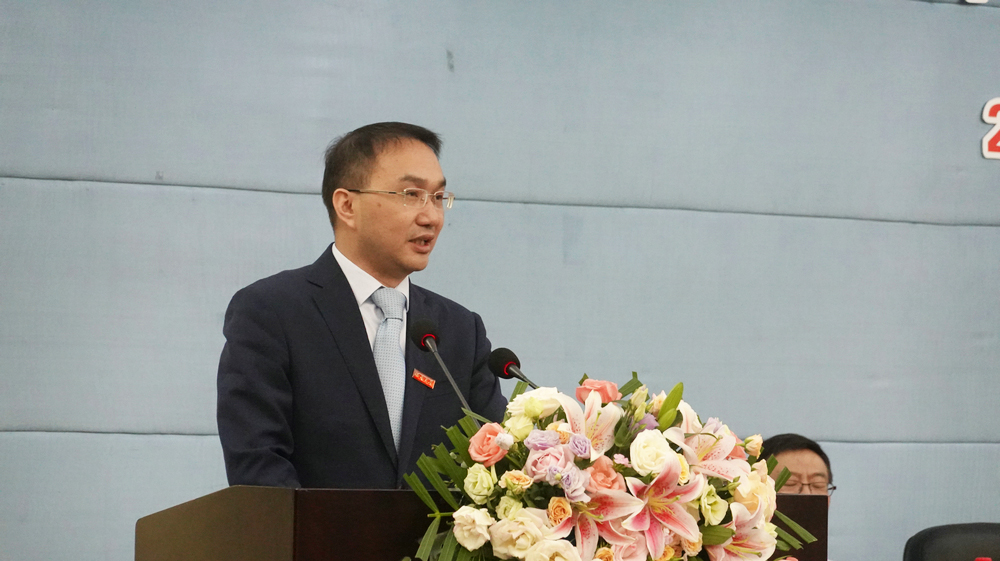 校友代表发言.jpg